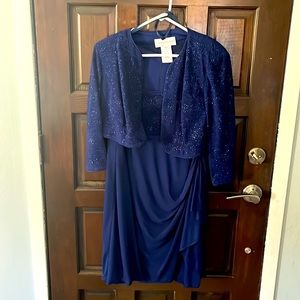 Jeanne Alexander blue mother of the bride dress